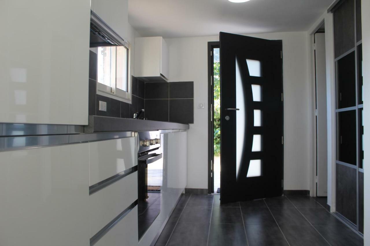 Charmante Villa A 15 Min De Nice Avec Piscine Blausasc ภายนอก รูปภาพ