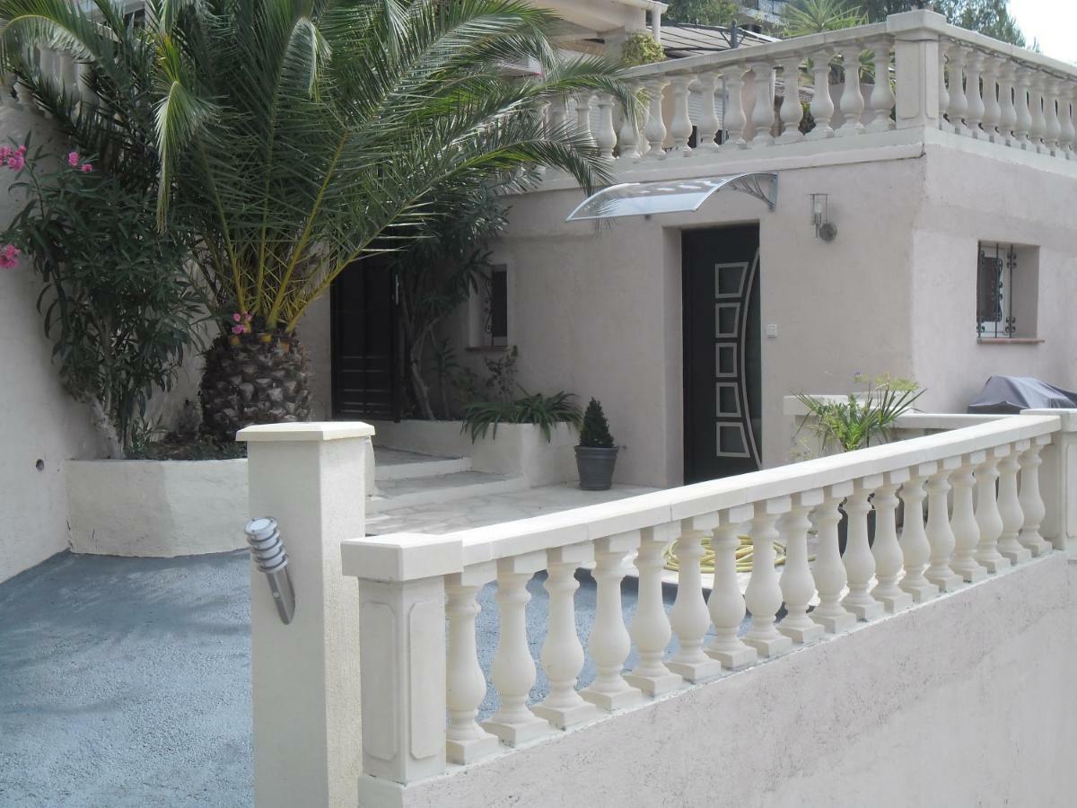 Charmante Villa A 15 Min De Nice Avec Piscine Blausasc ภายนอก รูปภาพ