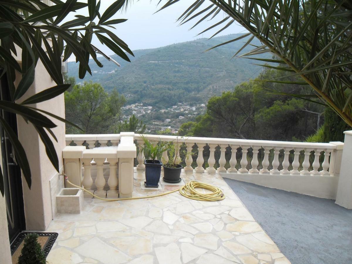 Charmante Villa A 15 Min De Nice Avec Piscine Blausasc ภายนอก รูปภาพ